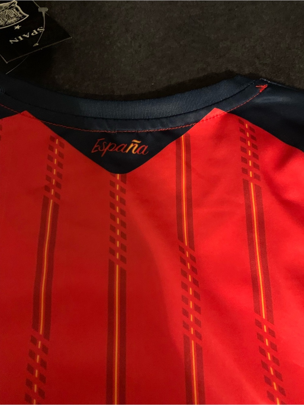 NWT- Spain Tank Crop Top
Woman's Jersey - Size M - Picture 3 of 4